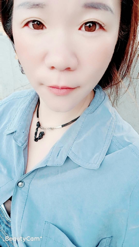 珍惜幸福的第一张照片--成都中老年相亲网