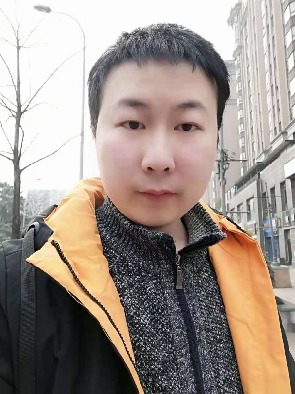 李李的第一张照片--成都中老年相亲网