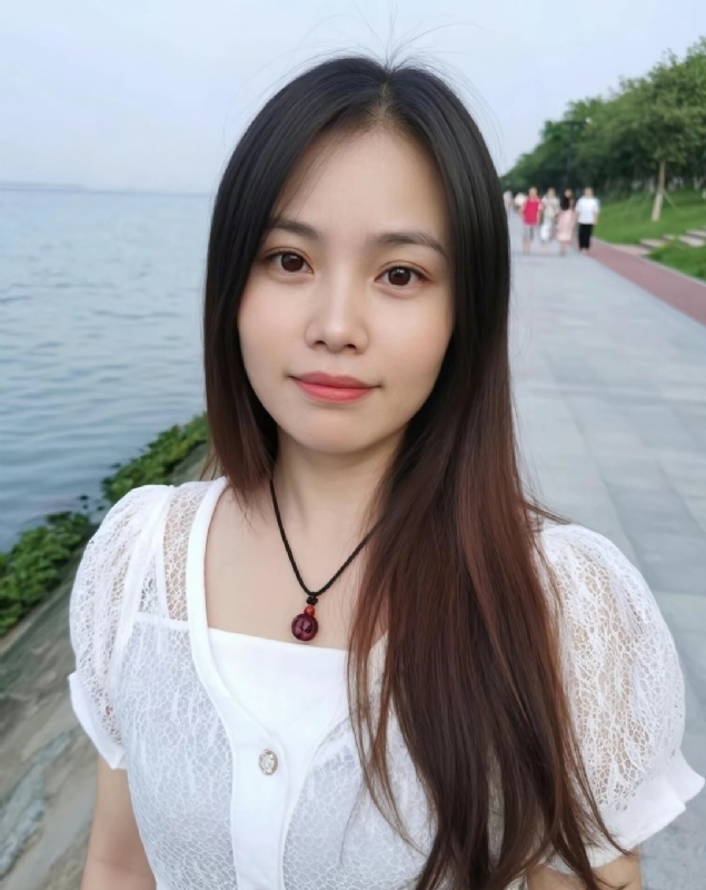 想你的月亮的第五张照片--成都中老年相亲网